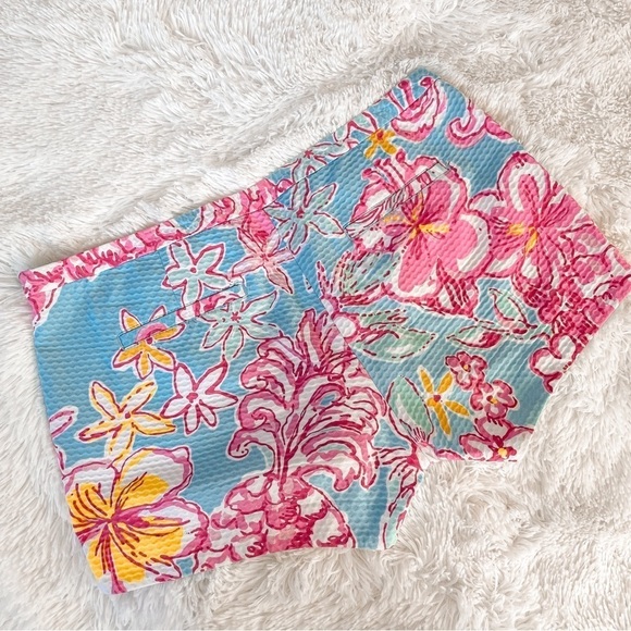 Lily Pulitzer | Adie Short, Floral Tropical Print, 100% cotton, size 10 - Picture 3 of 9